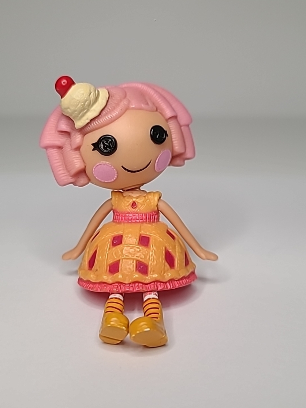 Lalaloopsy Mini Cherry Crisp Crust